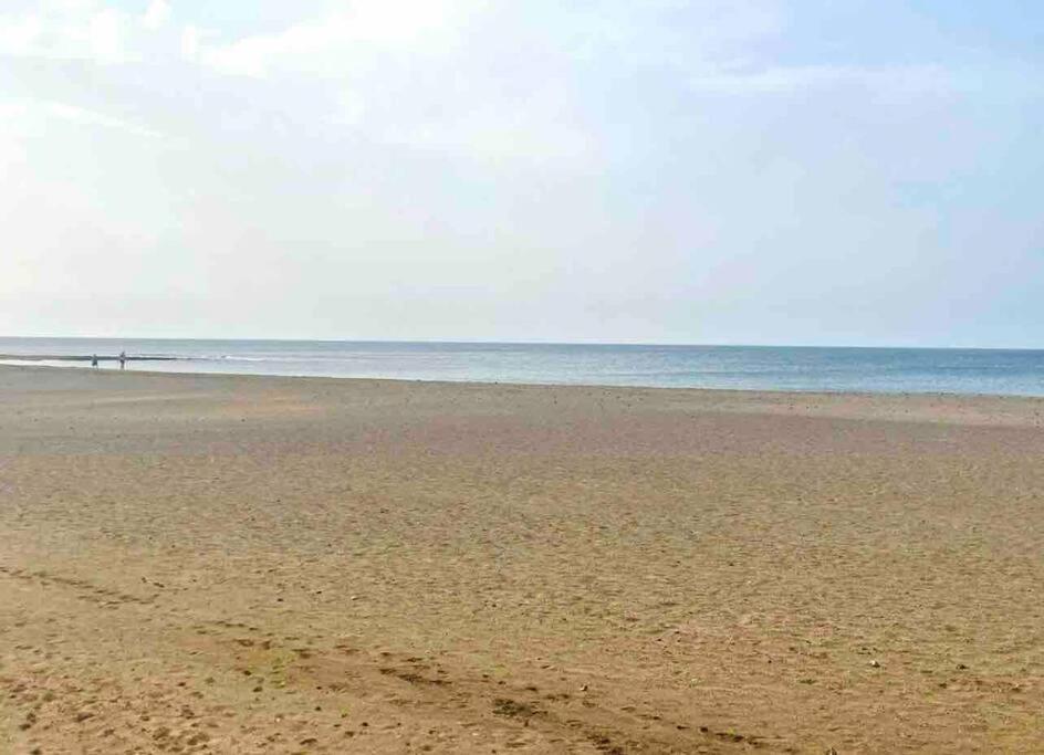 Casa Mesana Nuevo Apartamento En La Playa Con Aire Acondicionado Playa Honda  Exteriör bild